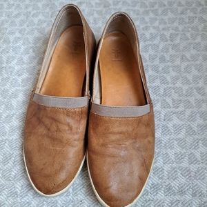Frye loafer